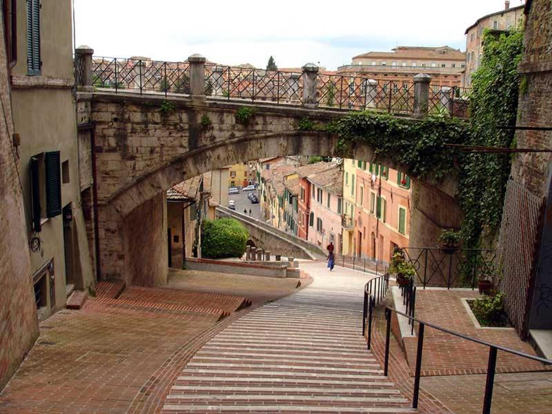 Ampio E Luminoso Monolocale Leilighet Perugia Eksteriør bilde